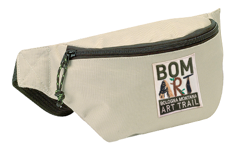 marsupio Bologna Montana Art Trail con ricamato sopra il logo